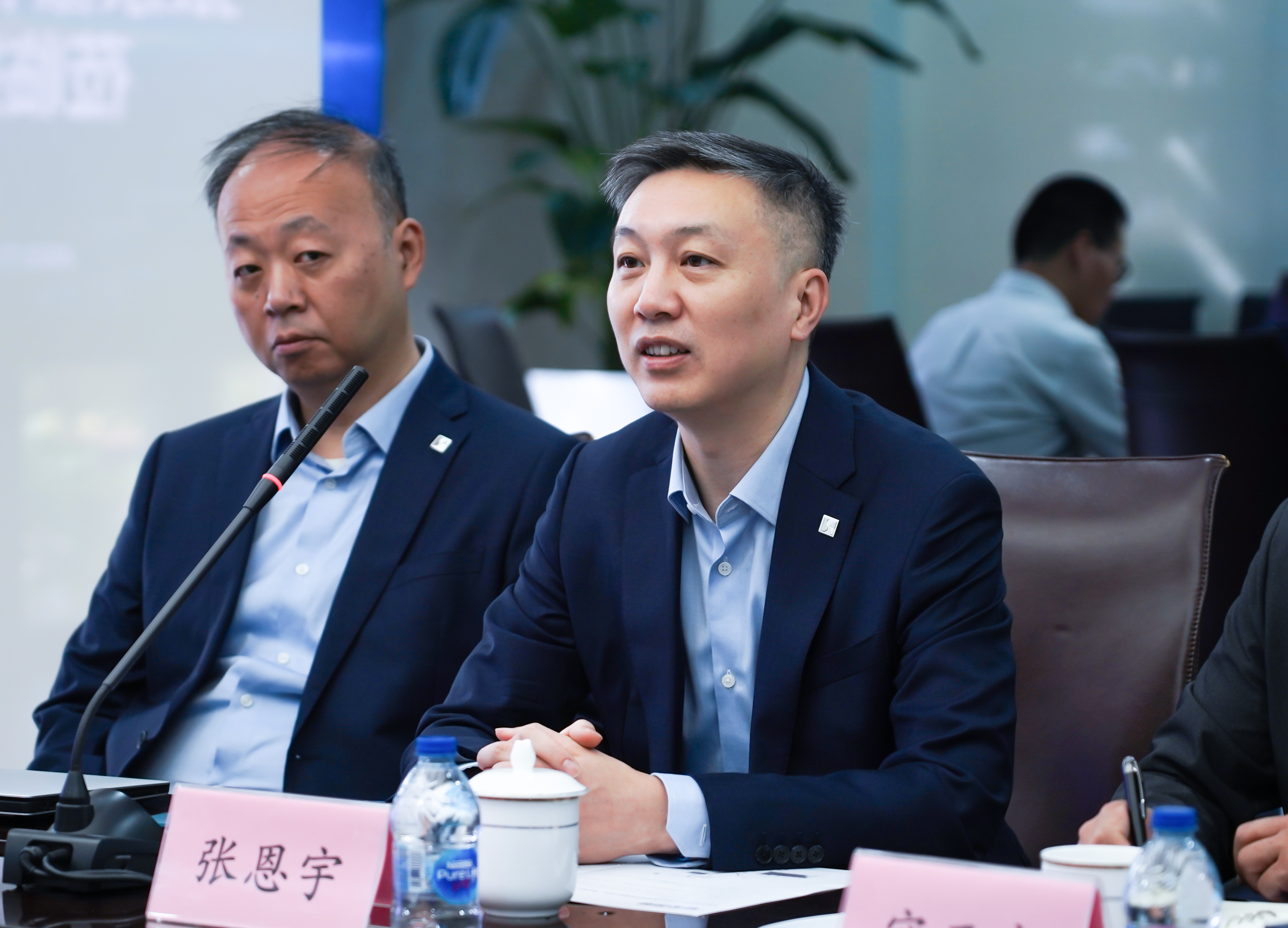 中石化胜利石油工程公司张宗檩书记一行莅临尊龙凯z6mg官网旅行交流(图5)