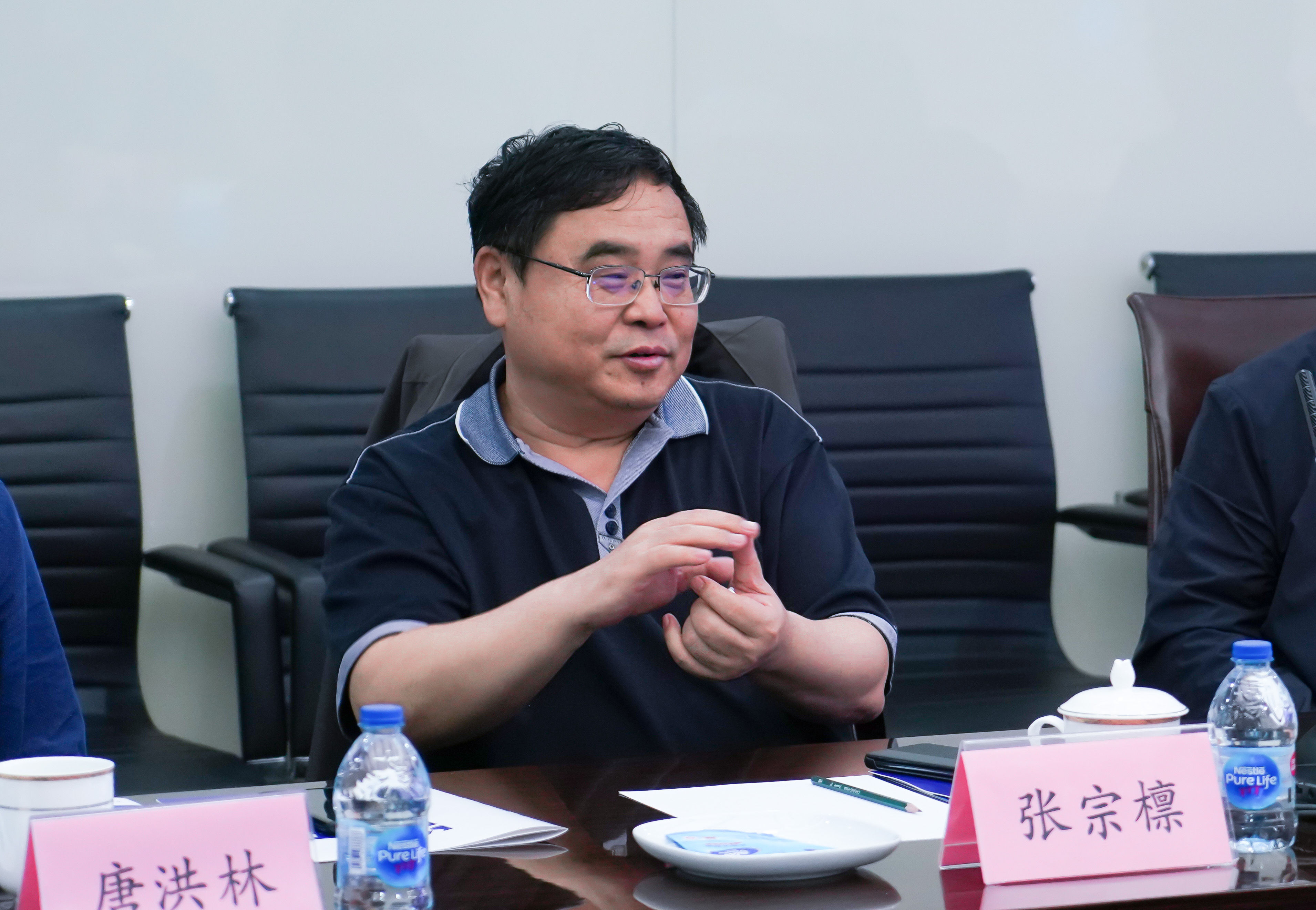 中石化胜利石油工程公司张宗檩书记一行莅临尊龙凯z6mg官网旅行交流(图4)