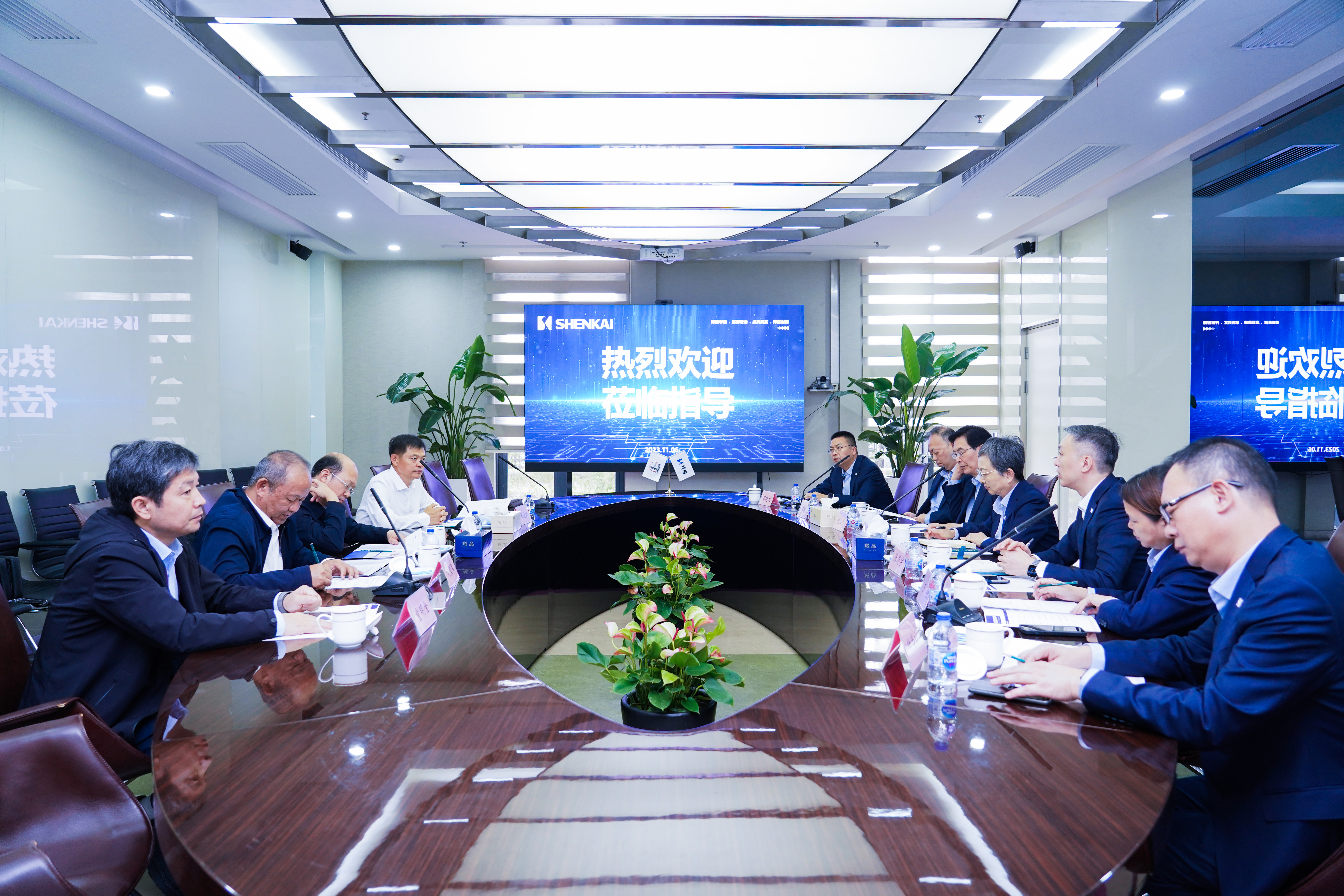 中国石化向导刘会友、张建阔一行莅临尊龙凯z6mg官网旅行考察(图1)